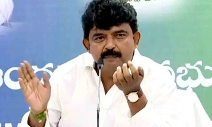 Pawan Kalyan Is Not Chandrababu's Adopted Son, He Is A Slave To Chandrababu , Pa Pawan Kalyan Is Not Chandrababu's Adopted Son, He Is A Slave To Chandrababu , Pa-TeluguStop.com