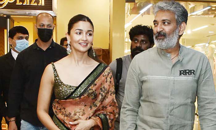 Telugu Alia Bhatt, Astrology, Prabhas, Rajamouli, Rana, Venuswami-Movie