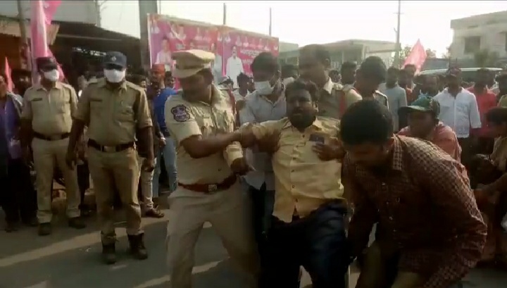  Sega Protests Against Minister Puvada Ajay!-TeluguStop.com