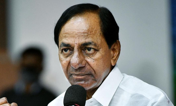   excitement In The Party Over Kcrs Attendance At The Trs Dharna  kcr, Telangan-TeluguStop.com