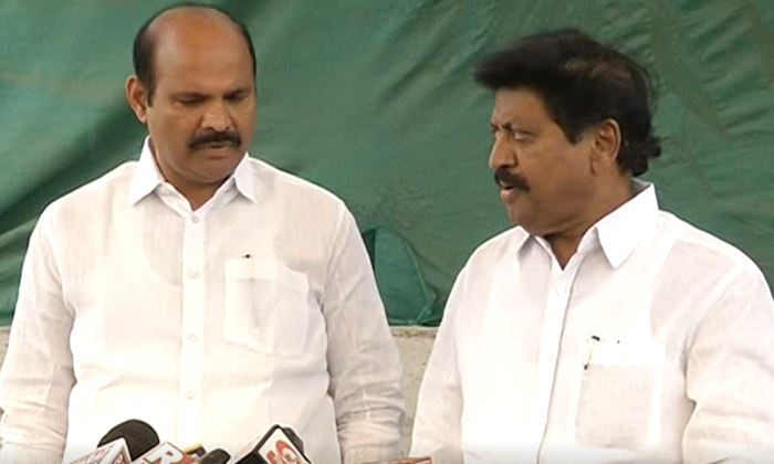The Meeting Of Disgruntled Mlas Parthasarathy And Udayabhanu Ended With Cm Ys Ja The Meeting Of Disgruntled Mlas Parthasarathy And Udayabhanu Ended With Cm Ys Ja-TeluguStop.com