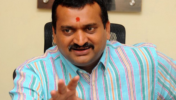  Bandla Ganesh Comments About Ap Cm Pawan Kalyan Goes Viral , Ys Jaganmohan Reddy-TeluguStop.com