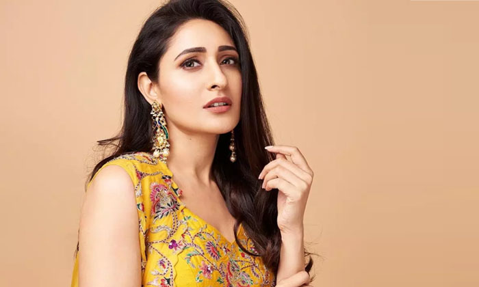  Pragya Jaiswal Alcohal Brand Praomotions Goes Viral In Social Media Pragya Jaisw-TeluguStop.com