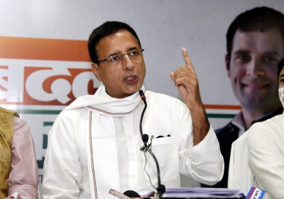 Cong Slams Govt Over Fuel Price Hike Cong Slams Govt Over Fuel Price Hike-TeluguStop.com