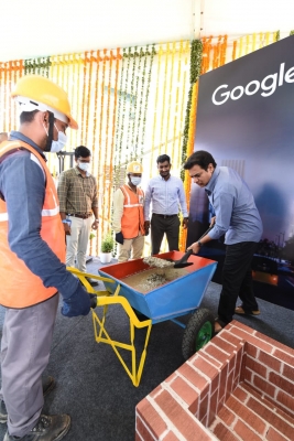  Google Begins Work On Hyderabad Campus, Largest Outside Its Headquarters-TeluguStop.com