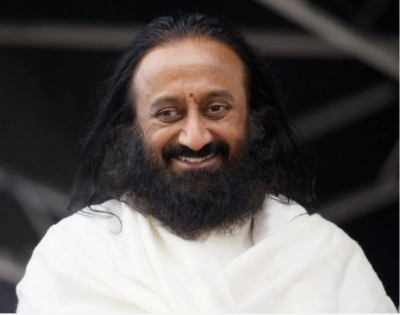  'i Stand For Peace' Campaign Launched Across Europe By Sri Sri Ravi Shankar-TeluguStop.com