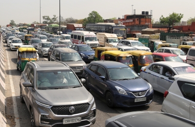  In Changing Climate, Green Options Sought For Vehicles On Indian Roads-TeluguStop.com