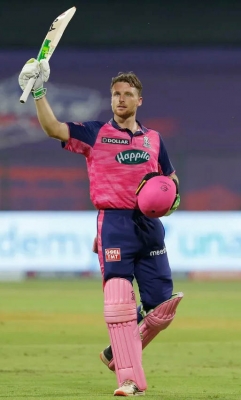  Ipl 202: Buttler Scores Third Ton As Rajasthan Post 222/2 Against Delhi Capitals-TeluguStop.com