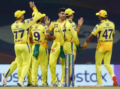  Ipl 2022: Chennai Super Kings Restrict Mumbai Indians To 155/7-TeluguStop.com