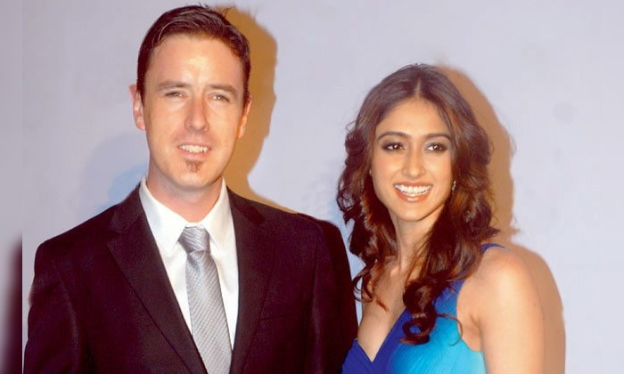  Love Failure In Movie Industry Heroines Breakups To Her Boyfriends Details,  Lov-TeluguStop.com