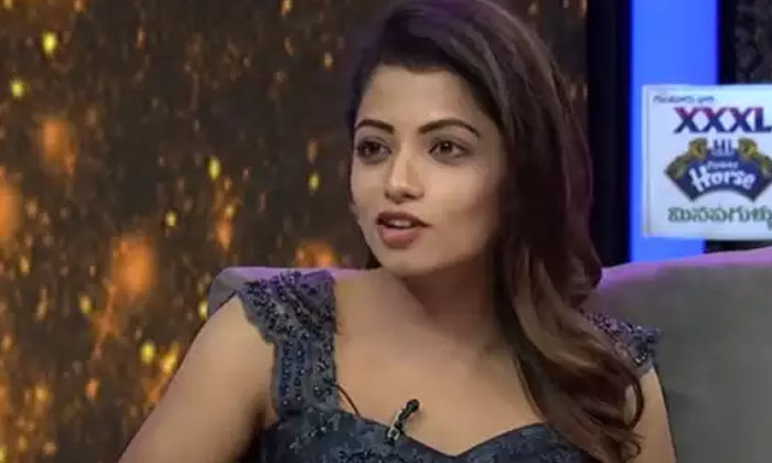 Telugu Dhee Show, Hyper Aadi, Navya Swamy, Priyamani, Rashmi, Ravikrishna-Movie