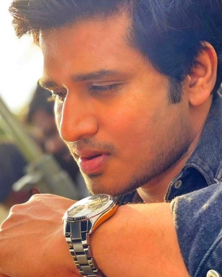  Nikhil Siddhartha Pens Post To Console Those Who Have Lost Loved Ones-TeluguStop.com