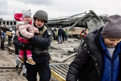  Over 4.5mn People Flee Ukraine Since Starting Of War: Unhcr-TeluguStop.com