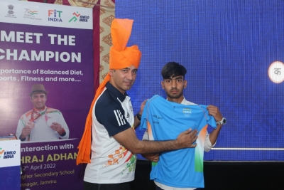  Paralympics Double-medallist Singhraj Takes 'meet The Champions' Campaign To J&k-TeluguStop.com