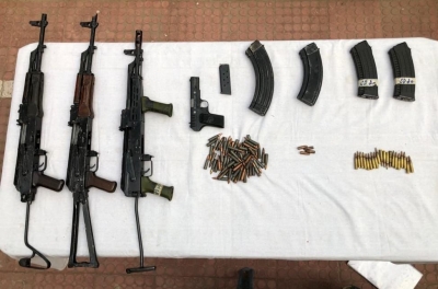  Police Recovers Cache Of Arms, Ammunition In J&k's Anantnag-TeluguStop.com