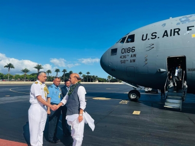  Rajnath Visits Us Indo-pacific Command Headquarters In Hawaii-TeluguStop.com