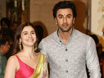  Ranbir-alia Wedding: Big B Extends Love-filled Wishes-TeluguStop.com