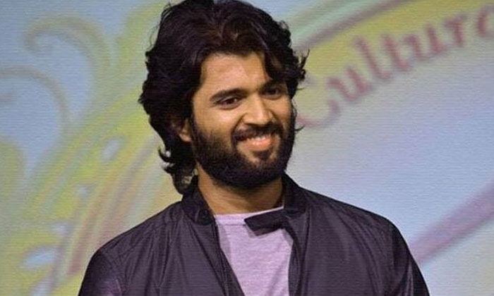Telugu Allu Arjun, Hari, Con, Manchu Vishnu, Seenayya, Sreenu Vitla, Tolllywood,