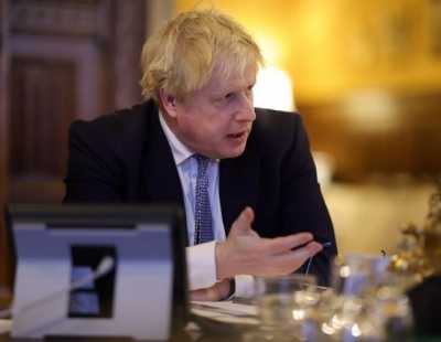  Uk Pm Johnson Meeting Ukraine's President In Kiev-TeluguStop.com