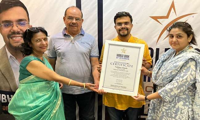  Uttarakhand Man Bags Records For Explaining Maximum Govt Schemes In A Single Day-TeluguStop.com