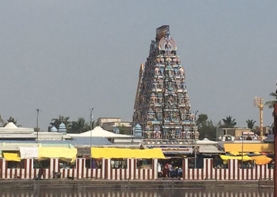  10th Century Chola Period Ancient Wells Unearthed In Tn's Thanjavur,-TeluguStop.com