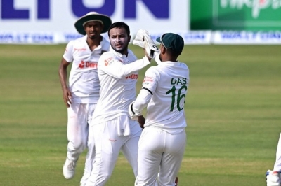  1st Test, Day 2: Bangladesh Start Strongly After Mathews' 199 Helps Sri Lanka To-TeluguStop.com