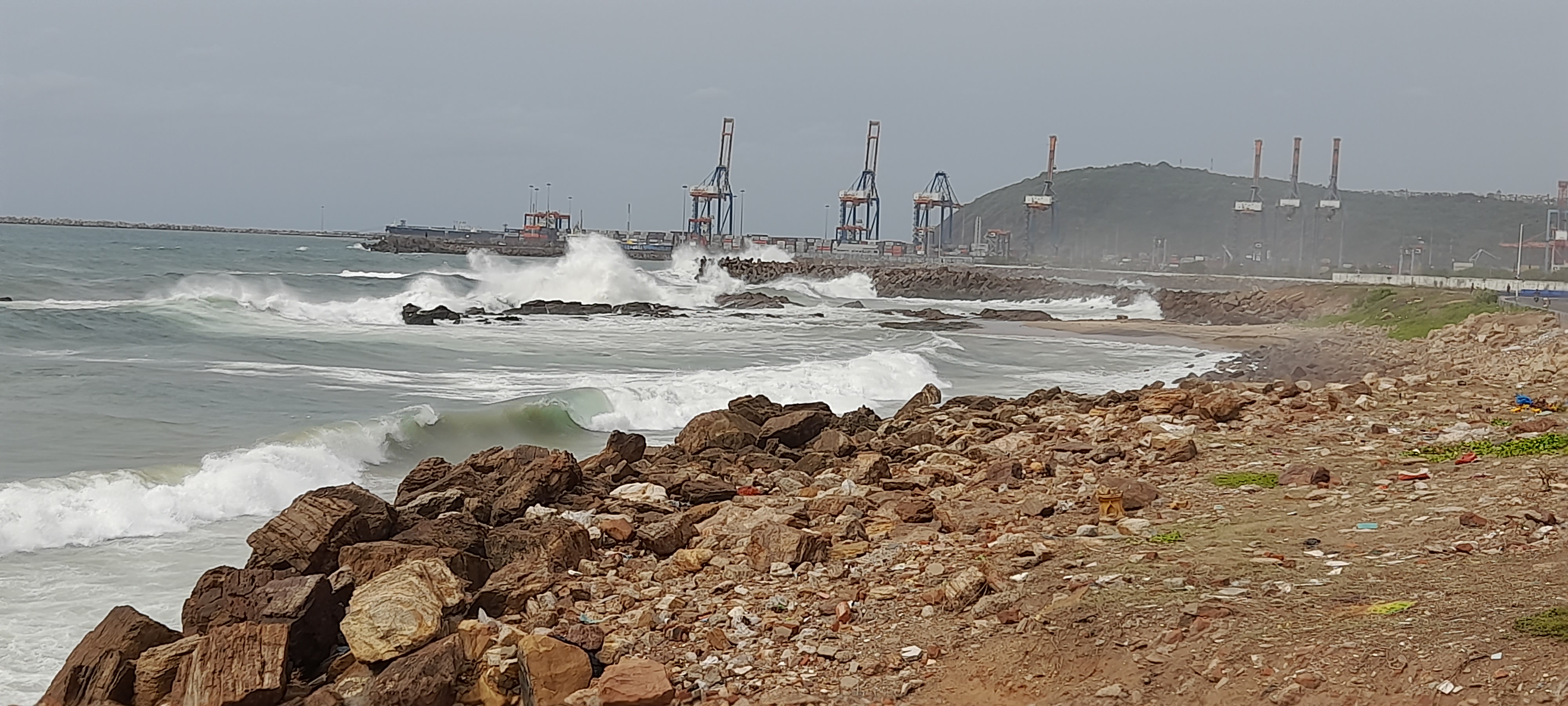 Asani Is Located 600 Km Southeast Of Visakhapatnam Asani Is Located 600 Km Southeast Of Visakhapatnam-TeluguStop.com