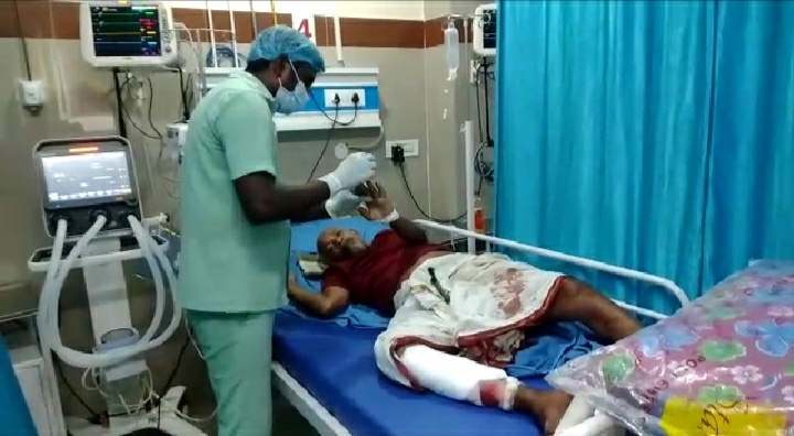  Road Accident To Padma Shri Vanjeevi Ramaiah..injuries-TeluguStop.com