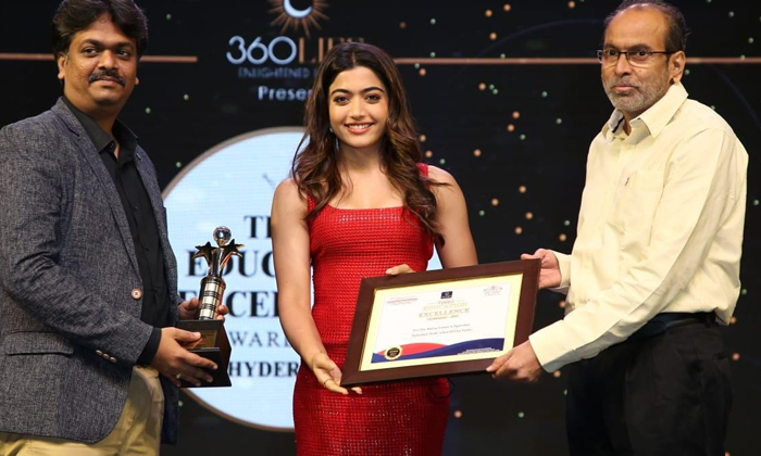 International Standards Fees Available To All Dada Saheb Phalke School Of Film International Standards Fees Available To All Dada Saheb Phalke School Of Film-TeluguStop.com