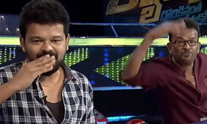  Jogi Brothers Shocking Punches About Suma Details Here Goes Viral, Anchor Suma,j-TeluguStop.com