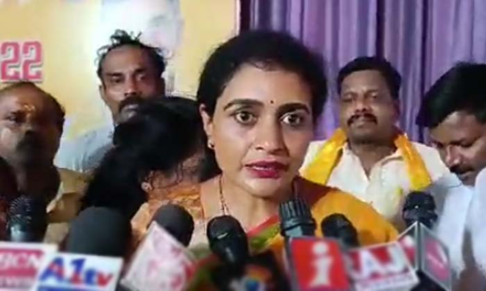  Nandamuri Suhasini Was The Chief Guest At The Malkajgiri Parliament Tdp Mini Mah-TeluguStop.com