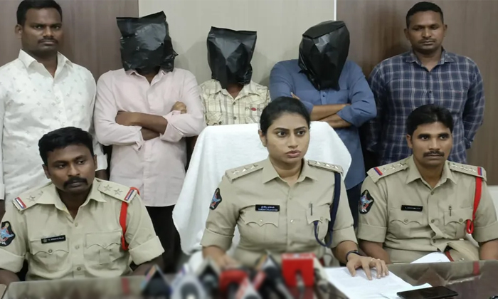  The Thugs Who Killed Beggar In Guntur Shock If The Reason Is Known Details, Begg-TeluguStop.com