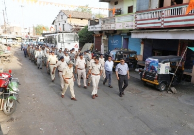  Attempt To Install Lord Hanuman's Idol Near Dargah Sparks Violence In Mp's Neemu-TeluguStop.com