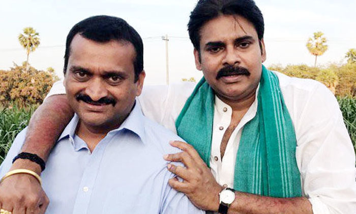  Bandla Ganesh Want To Join In Pawan Kalyan Team Bandla Ganesh , Pawan Kalyan , T-TeluguStop.com