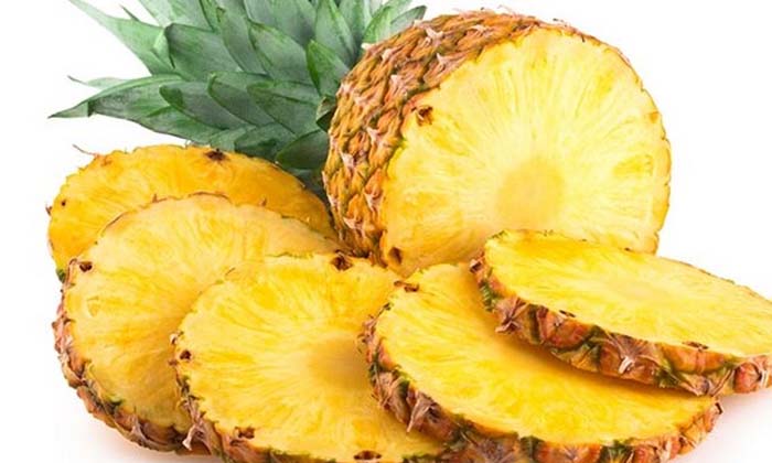  Pineapple Repairs Your Cracked Lips Naturally , Pineapple, Cracked Lips, Lips, L-TeluguStop.com