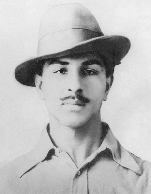  Bhagat Singh Lesson Deletion Row: After Backlash Bommai Govt Takes U-turn-TeluguStop.com