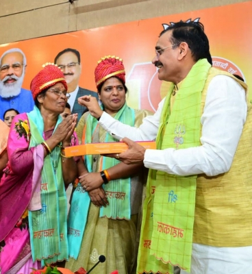  Bjp Girds Up For 2023 Mp Assembly Polls By Fielding 2 Women Rs Candidates-TeluguStop.com