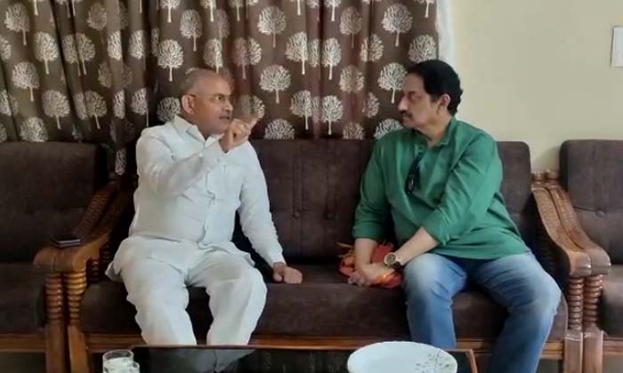  Actor Suman Meets Ap Cinematography Minister Chelluboyina Venu , Actor Suman ,-TeluguStop.com