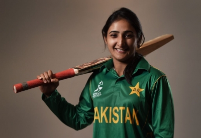  Commonwealth Games: Pakistan Skipper Maroof's Daughter Denied Accreditation-TeluguStop.com