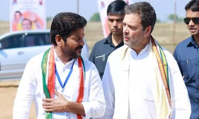  Congress Arrange Warangal Declaration In Rahul Gandhi House Details, Rahul Gandh-TeluguStop.com