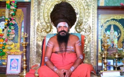  Dharmapuram Aadheenam Seer Carried On A Palanquin After Tn Govt Intervenes-TeluguStop.com