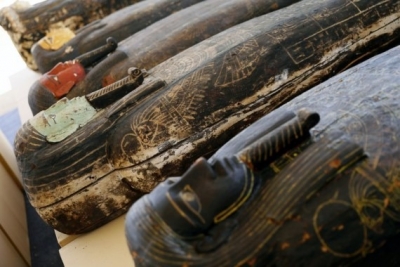  Egypt Unveils Discovery Of 250 Coffins, 150 Statues In Saqqara-TeluguStop.com