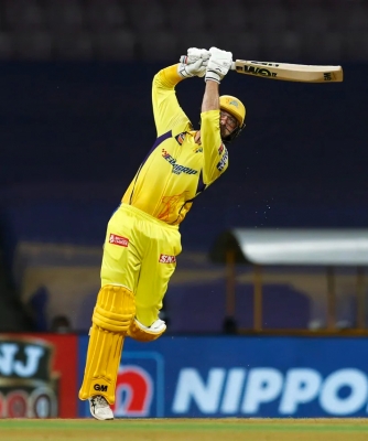  Feel Special When People Compare Me With Michael Hussey: Csk's Conway-TeluguStop.com