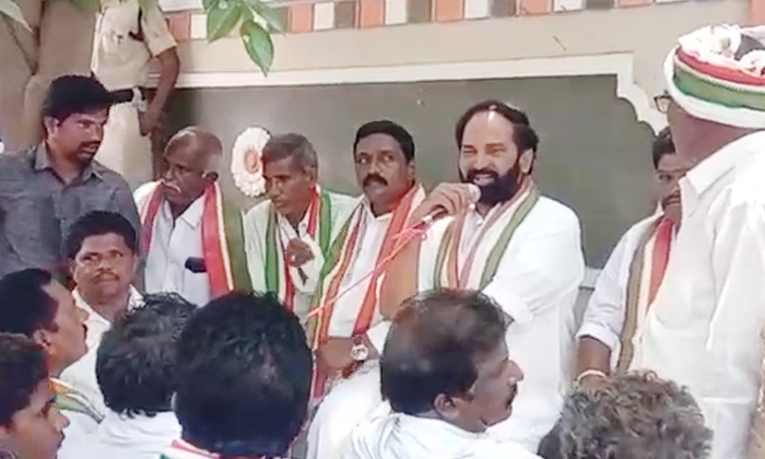  Former Pcc Chief Uttam Kumar Reddy Fires On Trs Leaders Details, Former Pcc Chie-TeluguStop.com