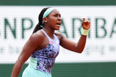 French Open: Coco Gauff Beats Sloane Stephens, Reaches First Grand Slam Semifina French Open: Coco Gauff Beats Sloane Stephens, Reaches First Grand Slam Semifina-TeluguStop.com