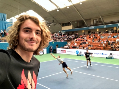  French Open: World No. 4 Tsitsipas Overcomes Musetti Challenge To Advance-TeluguStop.com