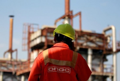  Govt Looks To Hire Private Sector Executive To Head Ongc-TeluguStop.com