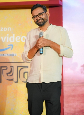  Grew Up Watching 'malgudi Days': 'panchayat' Director Deepak Kumar Mishra-TeluguStop.com
