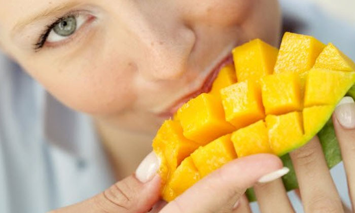  Did You Know That You Must Do This Before Eating Mangoes? Mangoes, Eat Mangoes,-TeluguStop.com