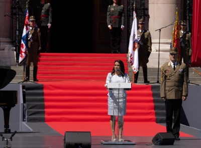  Hungary's First Female President Inaugurated-TeluguStop.com